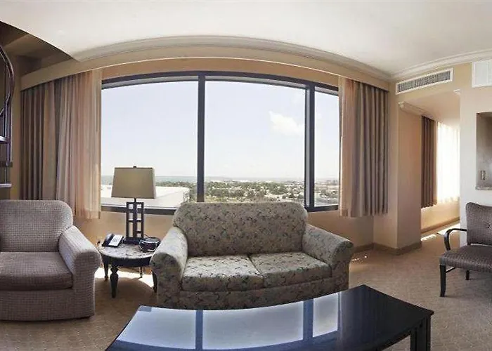 Hotel Crowne Plaza Grand Pensacola