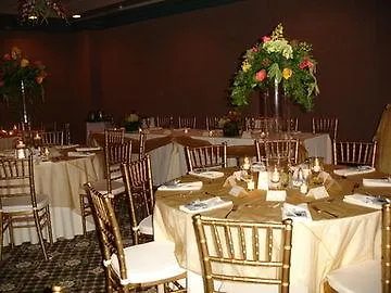 Crowne Plaza Grand