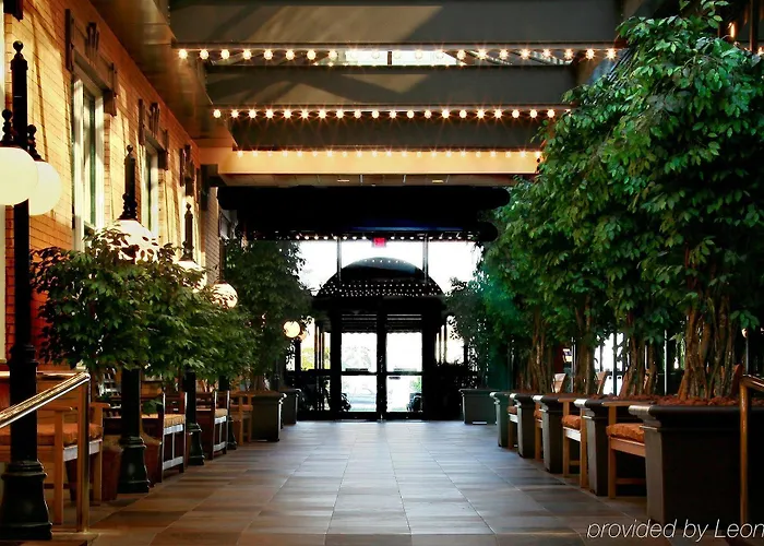 Hotel Crowne Plaza Grand