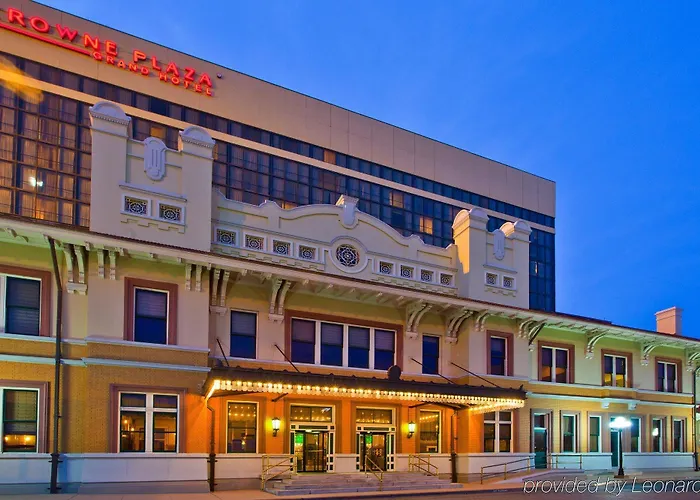 Hotel Crowne Plaza Grand Pensacola