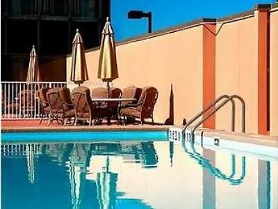 Crowne Plaza Grand Hotel